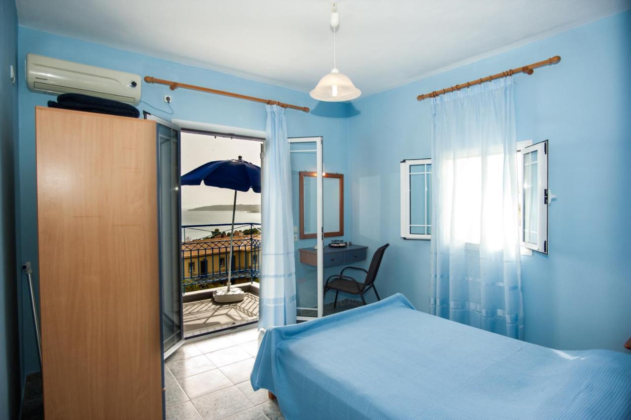 Folies Apartment Lourdata  Luaran gambar