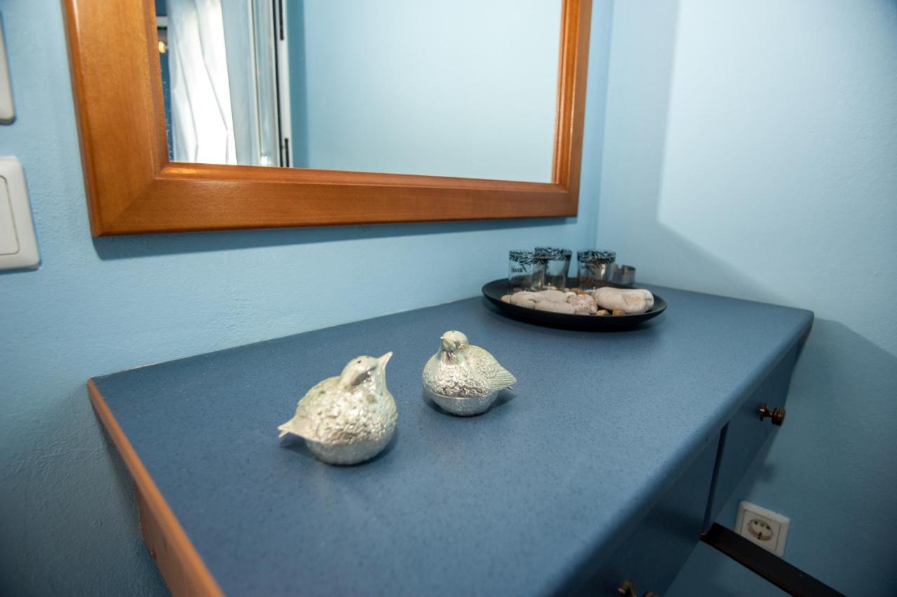 Folies Apartment Lourdata  Luaran gambar