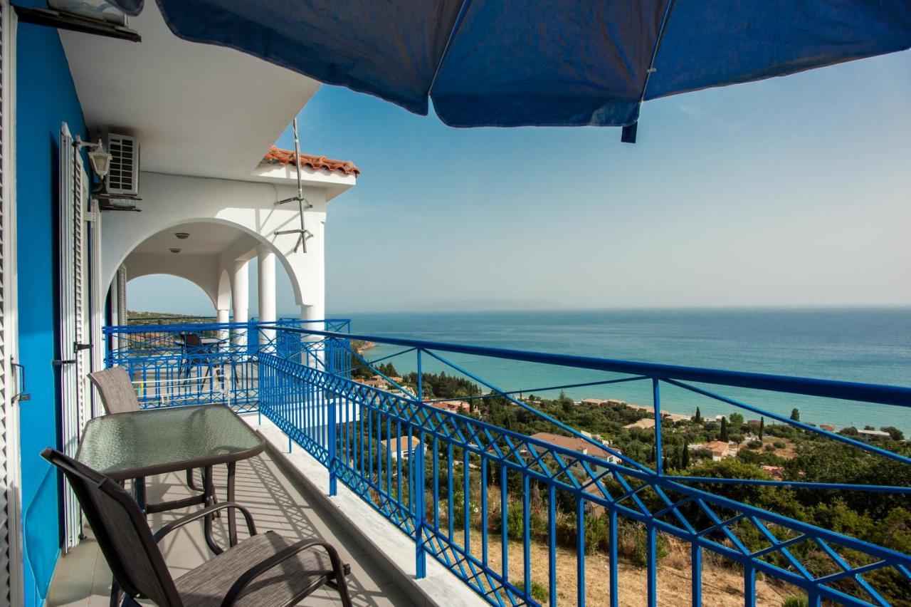 Folies Apartment Lourdata  Luaran gambar