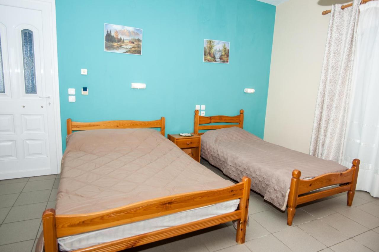 Folies Apartment Lourdata  Luaran gambar