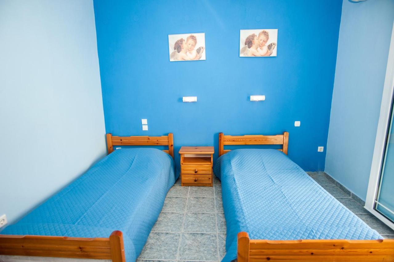 Folies Apartment Lourdata  Luaran gambar