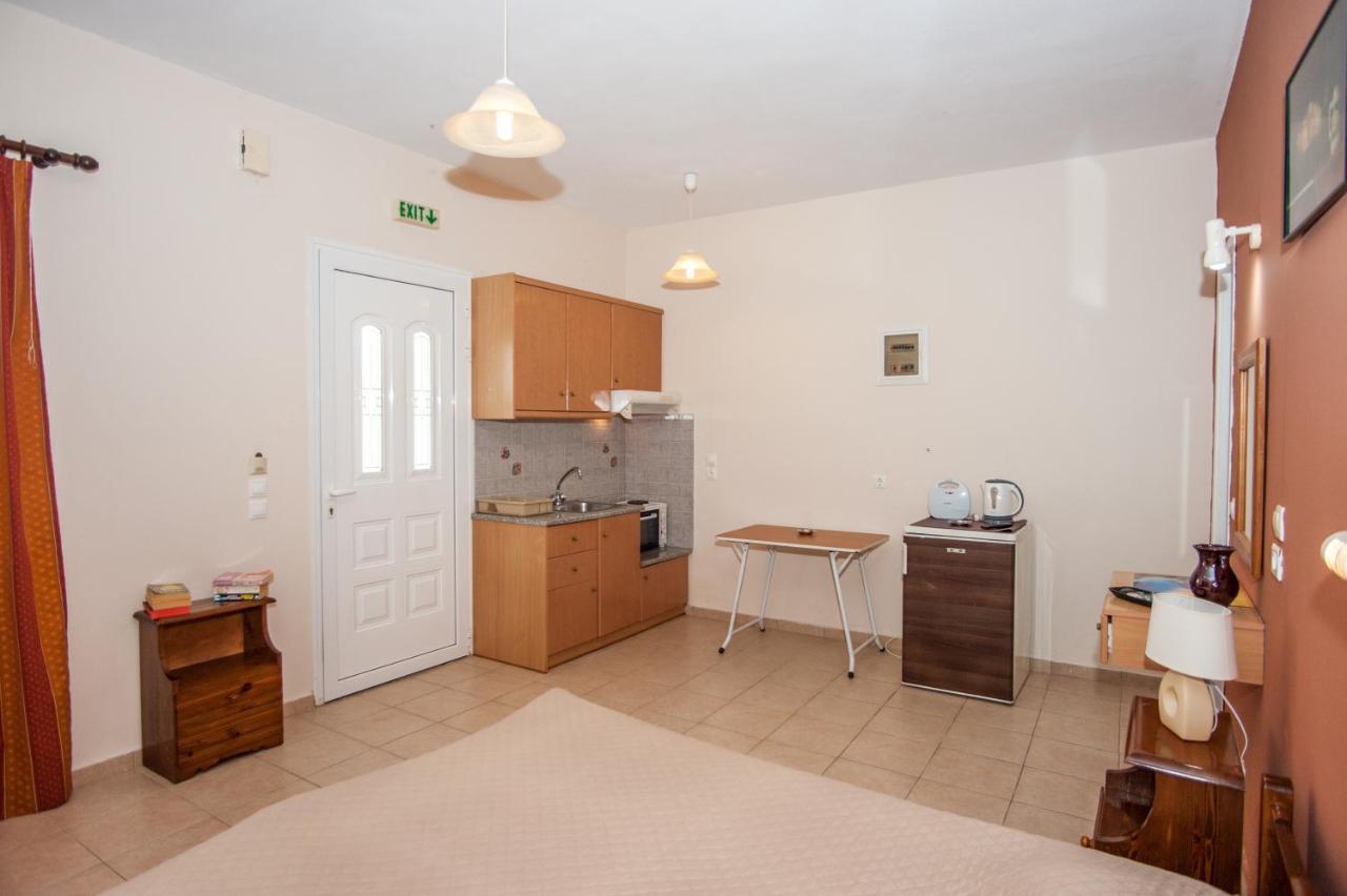 Folies Apartment Lourdata  Luaran gambar