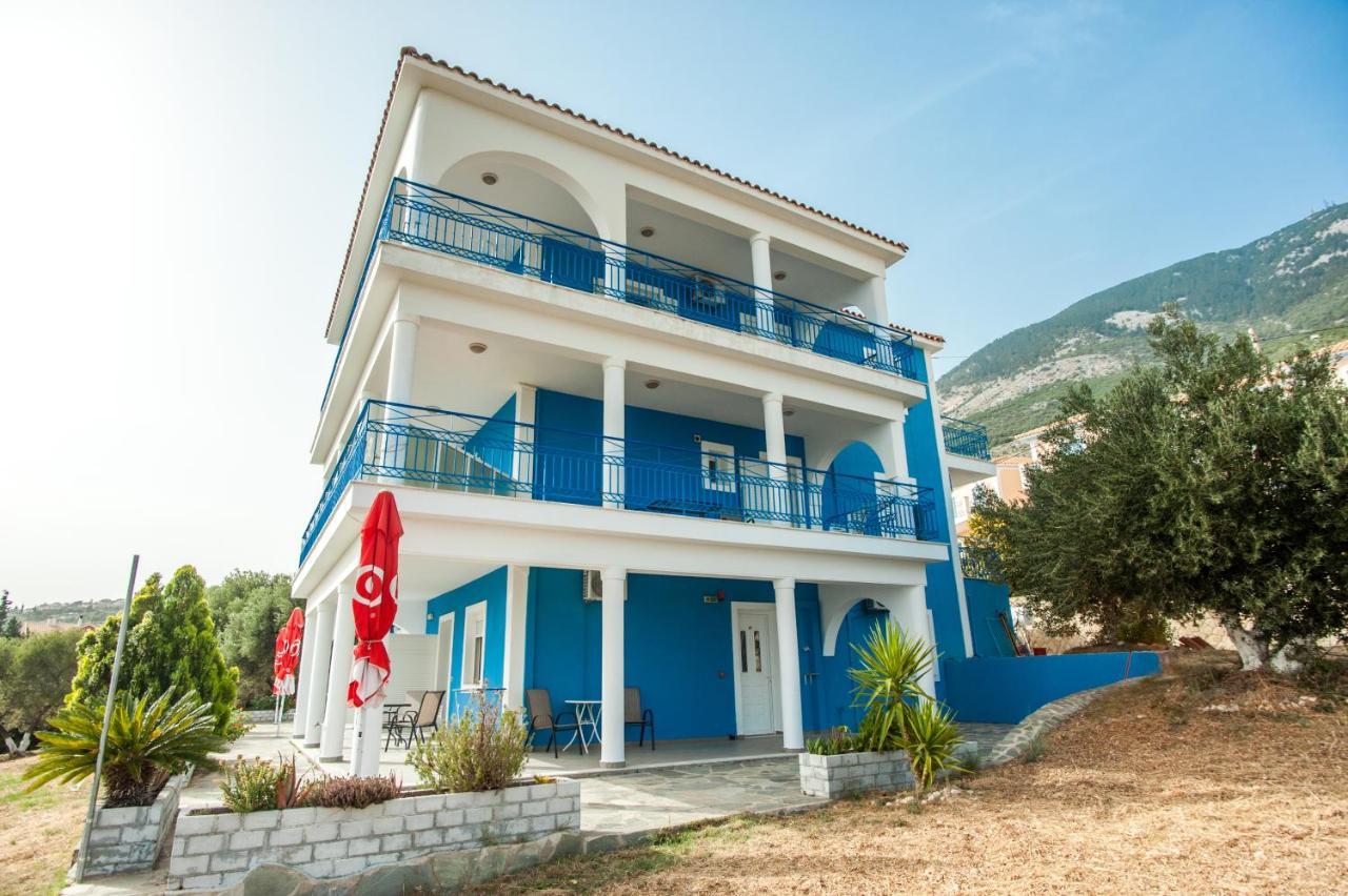 Folies Apartment Lourdata  Luaran gambar