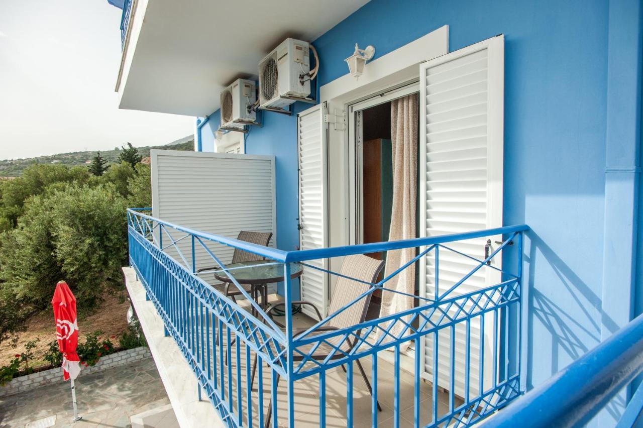 Folies Apartment Lourdata  Luaran gambar