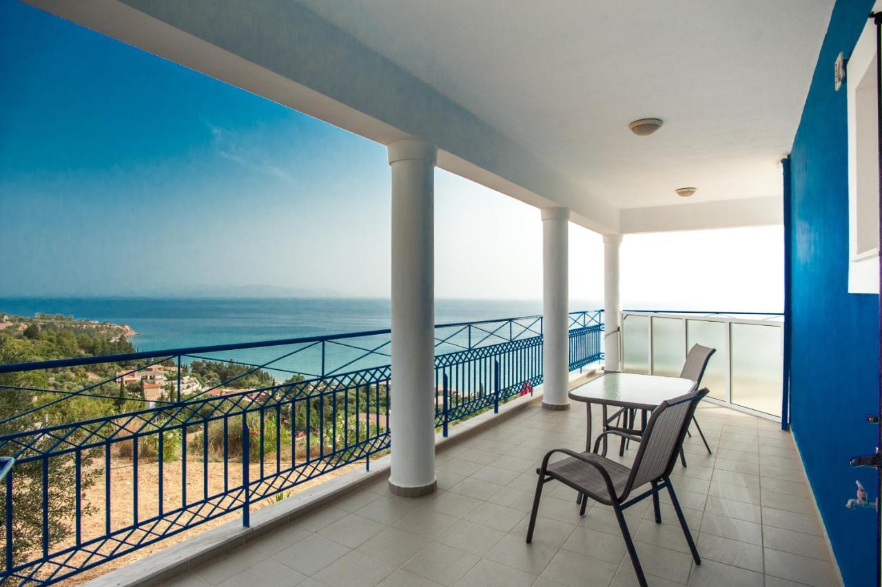 Folies Apartment Lourdata  Luaran gambar