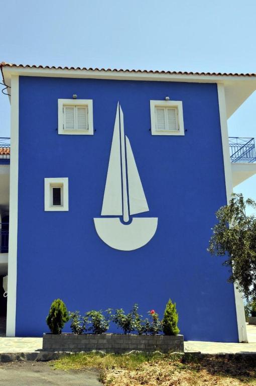 Folies Apartment Lourdata  Luaran gambar